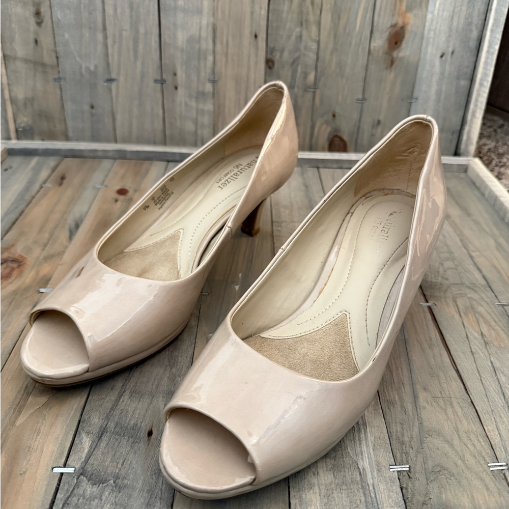 Naturalizer Peep Toe Heel Pumps